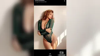 Emira Kowalska (Emira Foods) onlyfans Hot lady masturbates