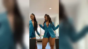 edwinacarlaisaac with a toy in the pussy