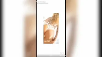 Emira Kowalska (Emira Foods) onlyfans dancing naked and pulling pussy