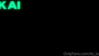 Its_Kaai Runette moans loudly from masturbation