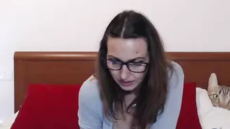 kitty_mya69  In private is ready to fuck her anal