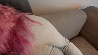 Kriisrus chaturbate  Busty mommy wants you