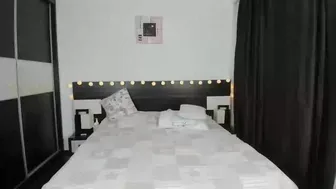 Busty_Ema chaturbate  milf clit play in free onlines