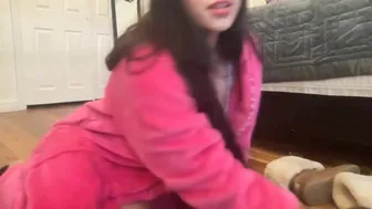 sweetandsassyjuicy chaturbate Big breasted passion rubs the body with oil