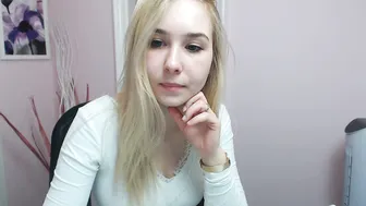 lila_page chaturbate amazing cam blonde