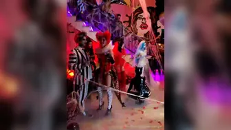 abella danger  onlyfans  scrawny girl plays with a very sexy wet pink hole