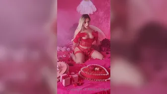 abella danger  onlyfans Luxurious lady gently masturbates wet pink hole