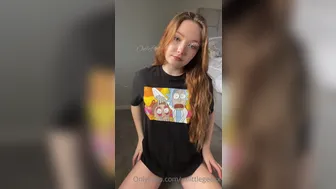 xxlittlegeexx  onlyfans clear blonde pees