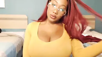 cherrykuchixx  fingers her ass hole