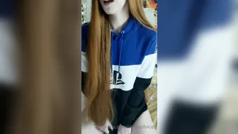 vixenofvices  onlyfans  online fingering with wet busty milf