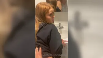 bbybratzo  onlyfans Sexy model - gently handjob wet pink hole 2022 cam show