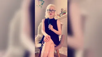 Adorableamy  onlyfans Hot female fucks herself in the anus