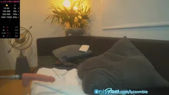 ohmysweetkitty chaturbate 202203040311 sex show