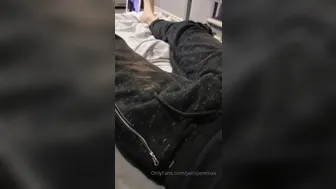 jamzjemmax onlyfans Gentle slut fucks herself with a phallus