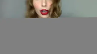 itsivylebelle onlyfans Lustful woman fucks vagina with sex toy