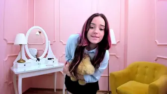 folly_molly 03-May-2022 1858_webcam chaturbate