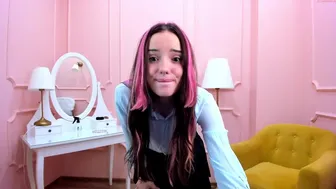 folly_molly 03-May-2022 1858_webcam chaturbate 2022