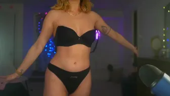 [chaturbate.com] crimsonxrapture webcam 202204180306 part 2