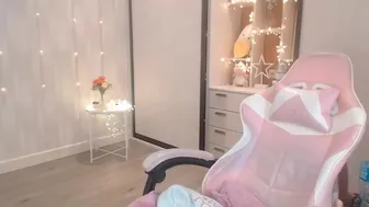 [chaturbate.com] hi_teika webcam 202205150501