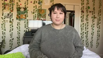 Summer aka melkteeth onlyfans Amazing bitch fucks juicy holes