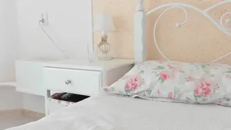 imbaregirl 04-09-2019 1132_myfreecams_5