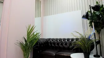 lovely_asian_ 07-august-2022 0935 webcam money