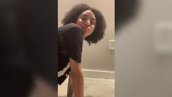 Mariaa Skyy aka mariaaskyy onlyfans 22-03-2022 latest sex show