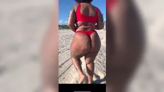 Kandy aka eatmahkandy onlyfans busty woman posing in panties