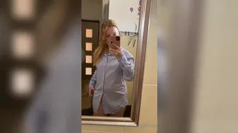 Angelina BabyGirl aka innocentangelinavip onlyfans sweet shows ass