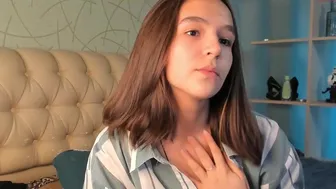 catherineandrea 02-September-2022 12:42 webcam cute model