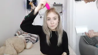 mineeett  Teen webcam strumpet masturbating