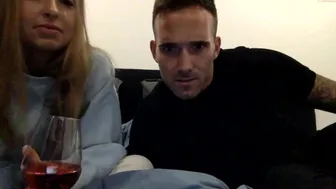 watch_us_now_123 02-october-2022 webcam chaturbate