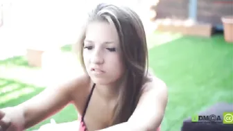 virgi_and_johnny  fuck her Clit in public chat