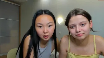 vanessa_tomson 15-november-2022 couple webcam chaturbate bitch