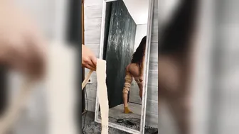 Louisa Khovanski show 137