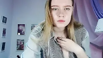 sallydiamond  Gets Wet and Ready to be fucked