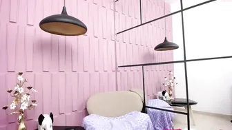 vale_petite  She caresses her hole