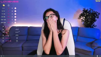 d a r l a b e l l e nude