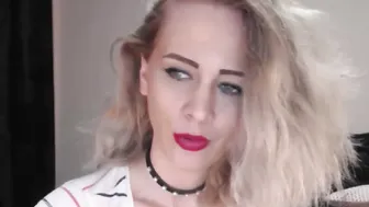 nicepussyfuckk18  hot webcam hooker show