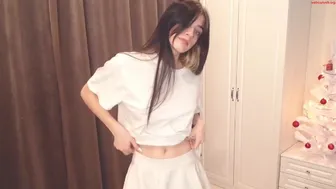 [chaturbate] jenniferdickson 28-Dec-2023 naked fucks herself