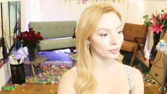 bdayaustin  college hooker masturbates her wet hole