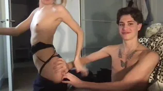 [chaturbate] petitecouplex 18-March-2024 wet hole fingering