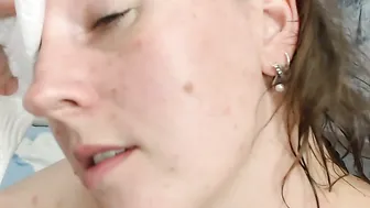 niurakoshkina  rubs pussy until deep orgasm