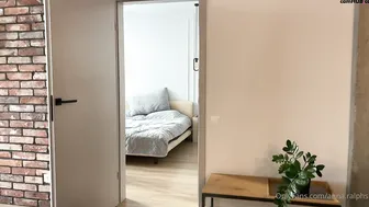 Anna.Ralphs OnlyFans hotel room tease 2024