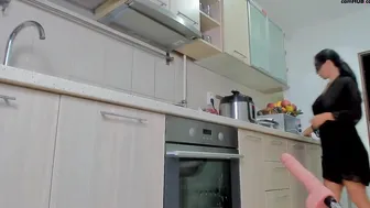 EmmaHotQueenXX_2024-10-04