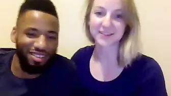 coolcamcouple  goes to fuck