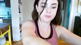 holliecakes  Misses the thickset member