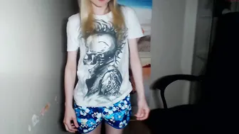 nikkishygirl  crazy webcam hooker