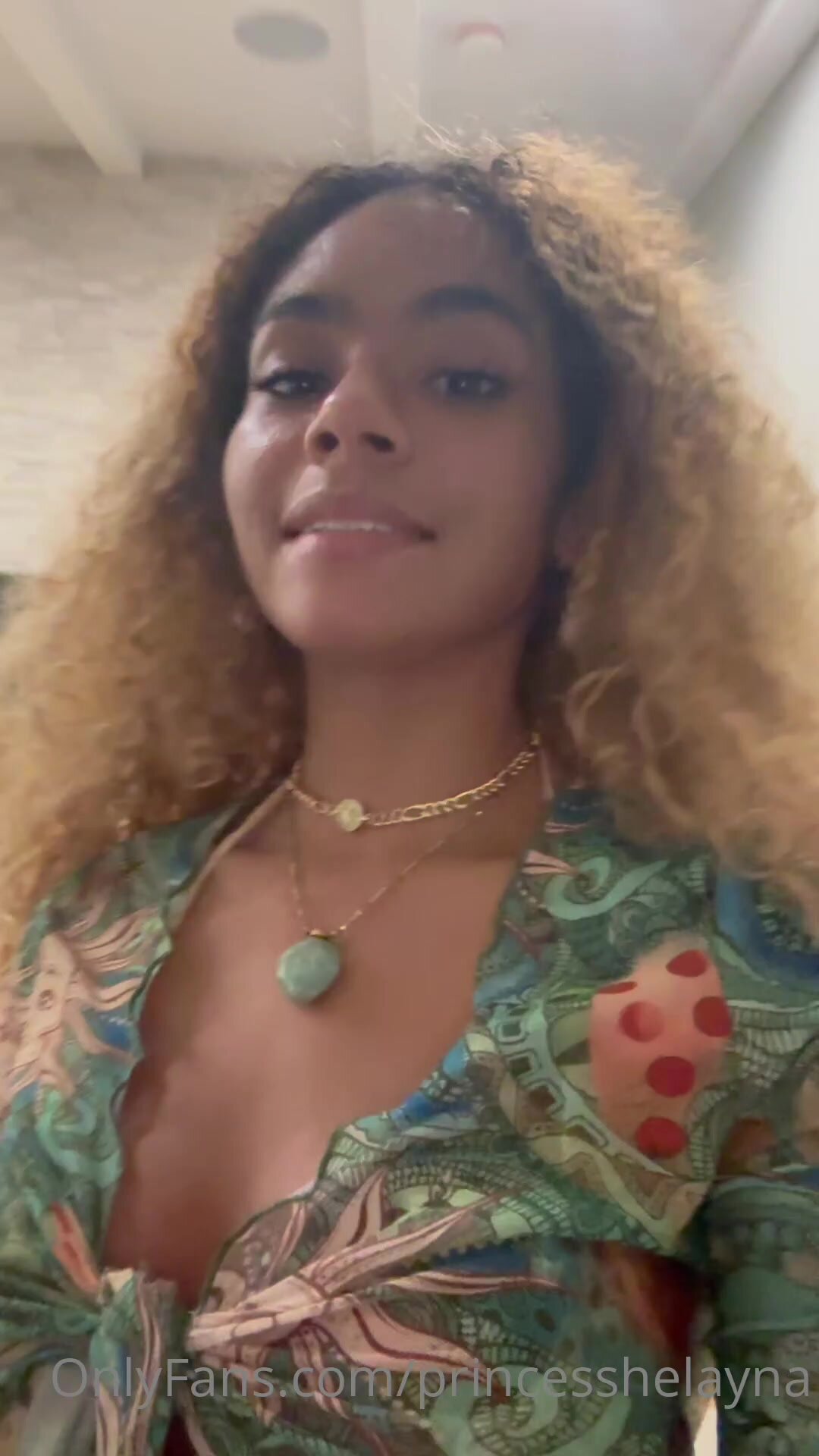 Princess Helayna show 15