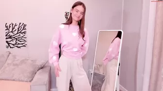 Odiliaedge Chaturbate 13-05-2025 redhead beast